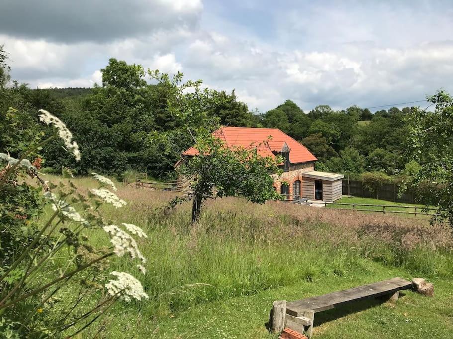 Burleyhayes Barn - Secluded Devon Hideaway. Villa Hemyock Exterior photo